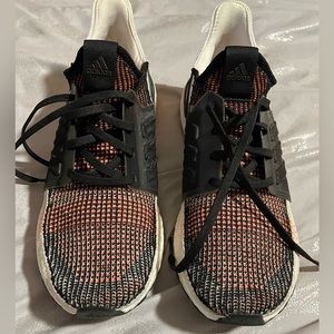 Like New size 11 Adidas Ultraboost